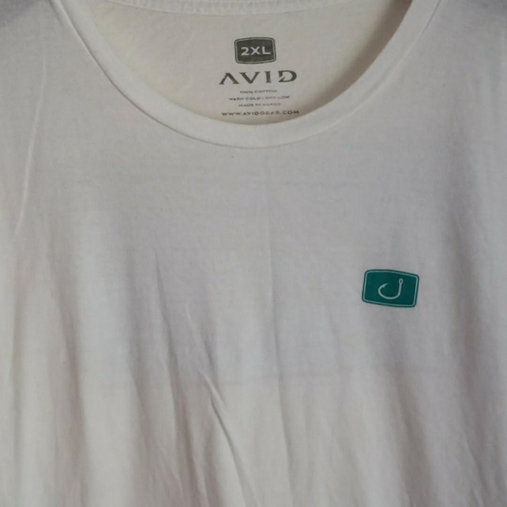 AVID Shirt Mens 2XL White Tuna Fish Back Graphic Tee Tagless Cotton Outdoor